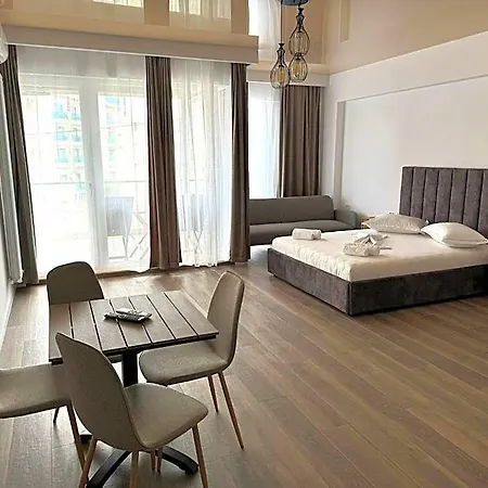 Nord Aparthotel 3*