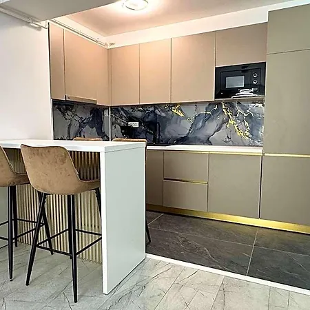 Nord Aparthotel 3*